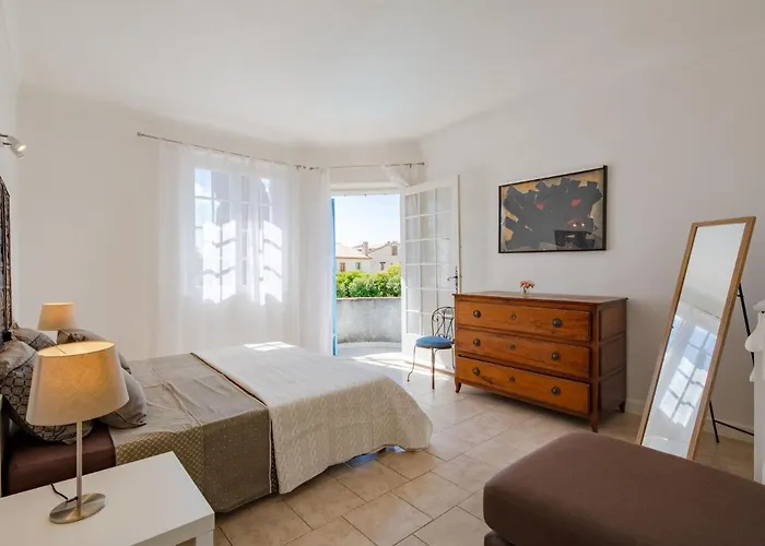 Cyrnos By Interhome Sainte-Maxime